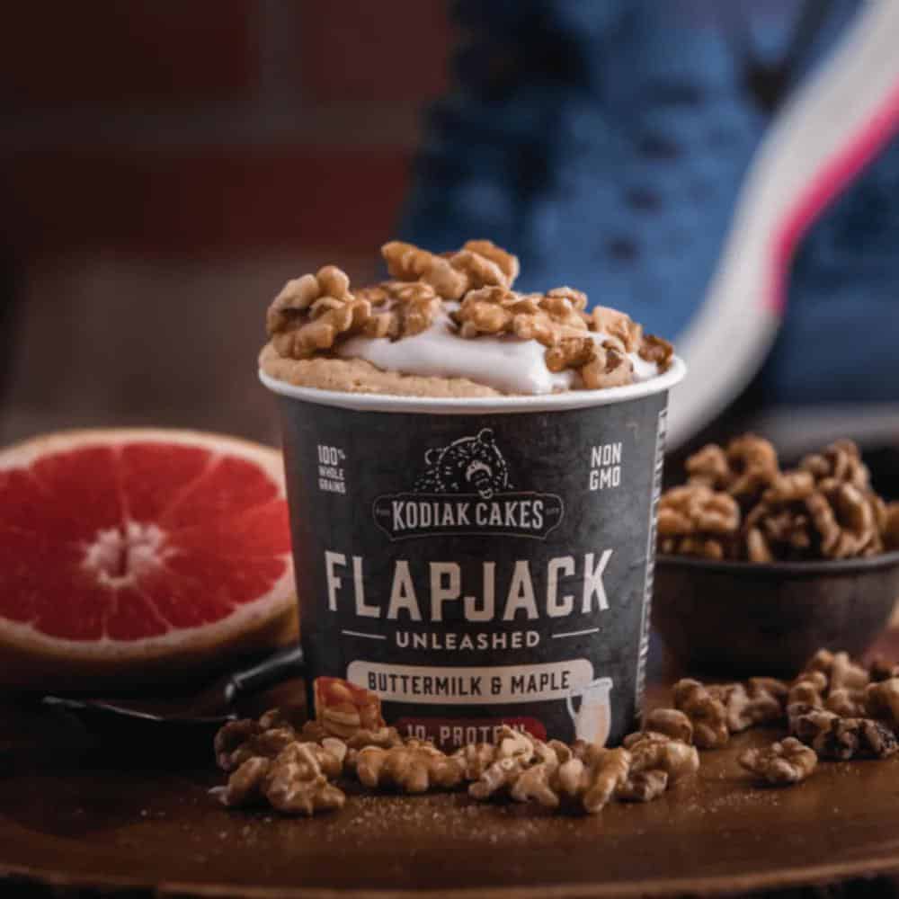 Kodiak Cakes Instant Oatmeal Cups - 100% Whole Grains, Peanut Butter  Chocolate Chip, Maple & Brown Sugar, & Chocolate Chip (Pack of 12) Variety  Pack